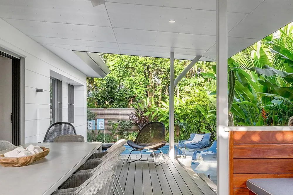 Cavvanbah Lane Byron Bay Australia