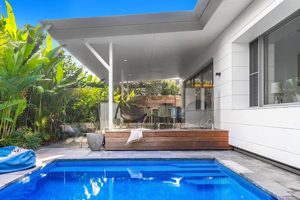 Cavvanbah Lane Byron Bay Australia