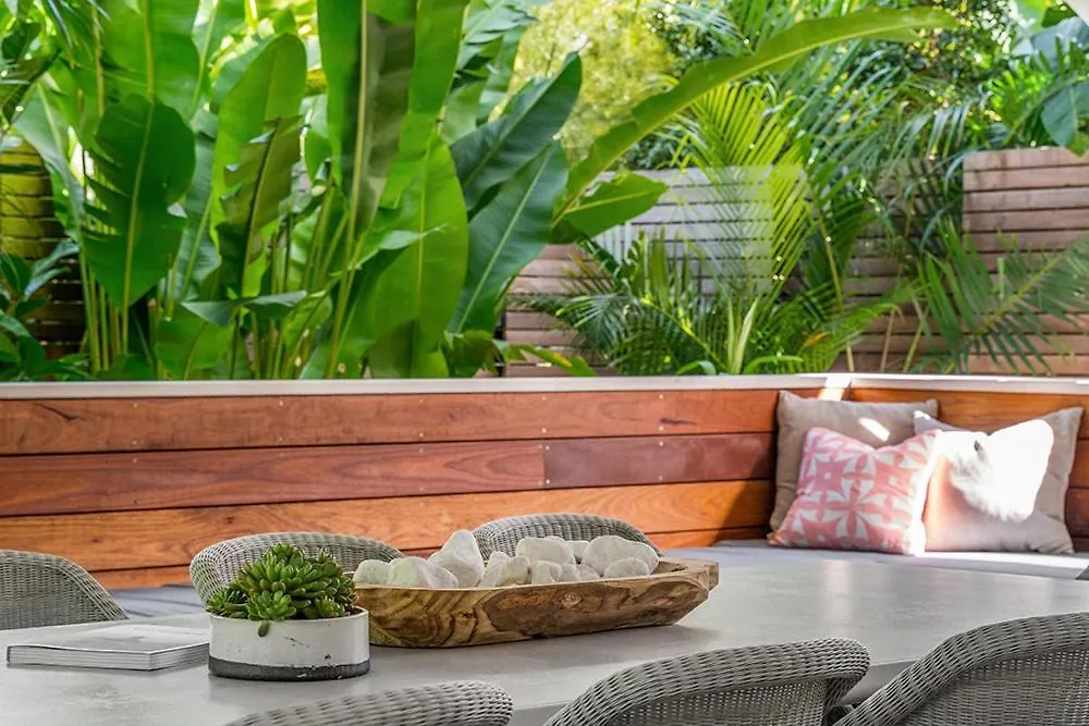Holiday home Cavvanbah Lane Byron Bay Australia